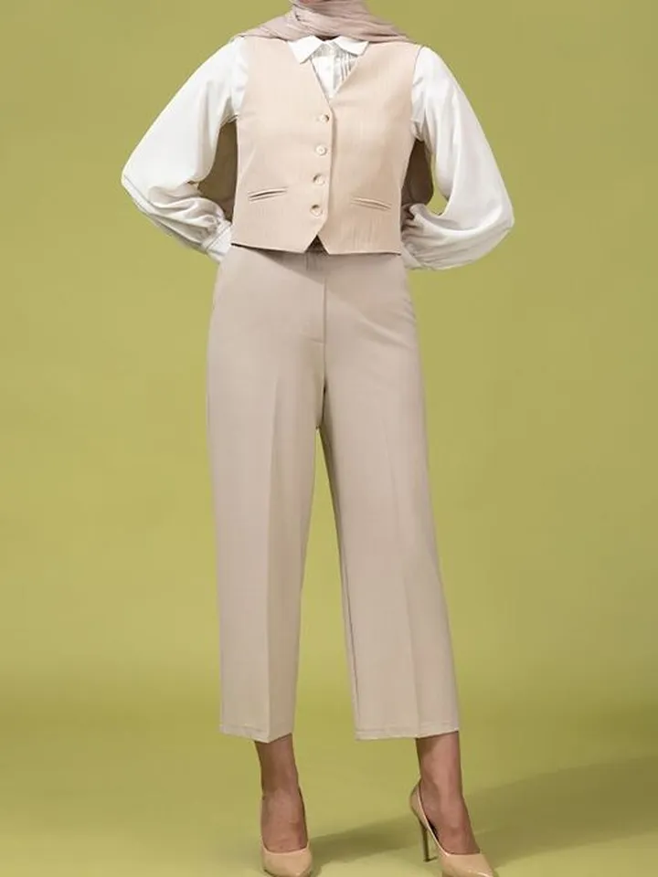 جلیقه زنانه کرپ دیپلمات کلاسیک کوتاه مانا کرم