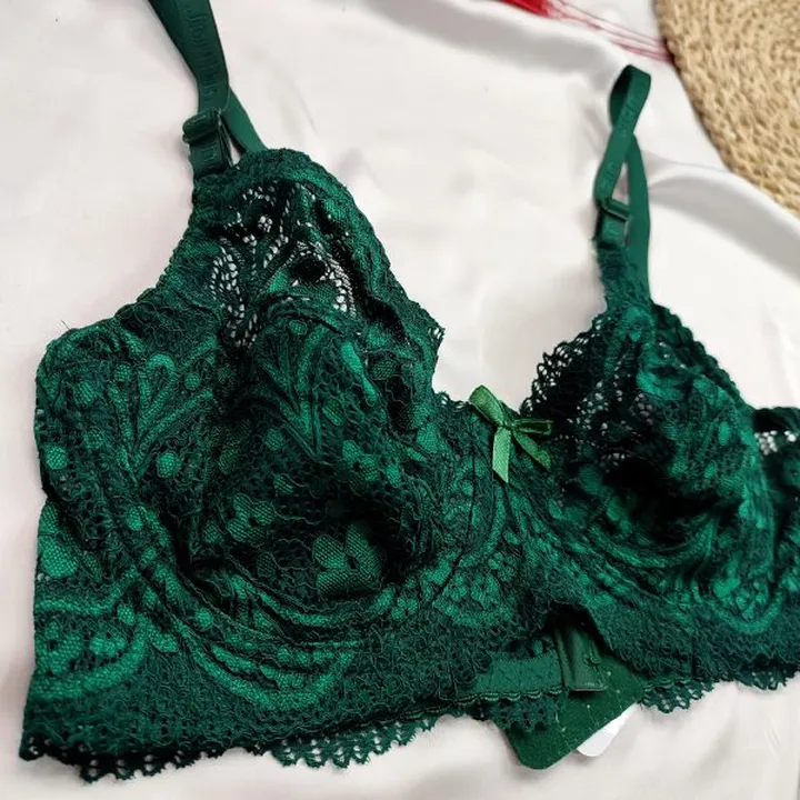 سوتین فنردار «دلینا»