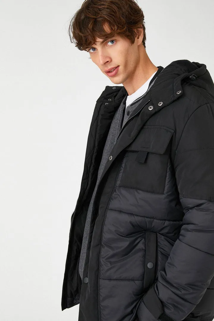 <span class="text-styled__StyledSpan-sc-d280c10c-1 dvOaRP">Koton< span>جیب کاپشن بادی Anorak با جزئیات