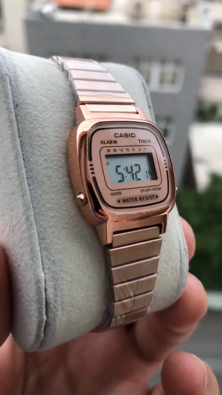 ساعت casio ز نانه  رزگلد با ارسال رایگان و جعبه هدیه 