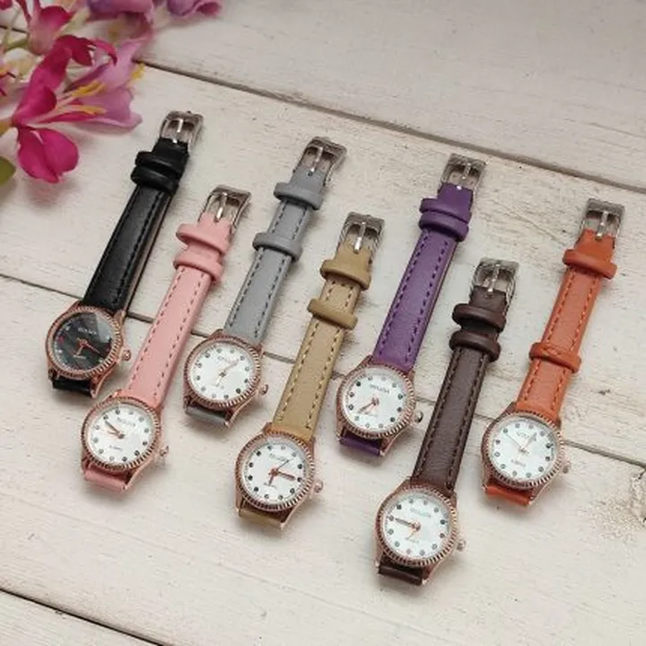 ساعت مینیمال صفحه گرد زنانه با ارسال رایگان