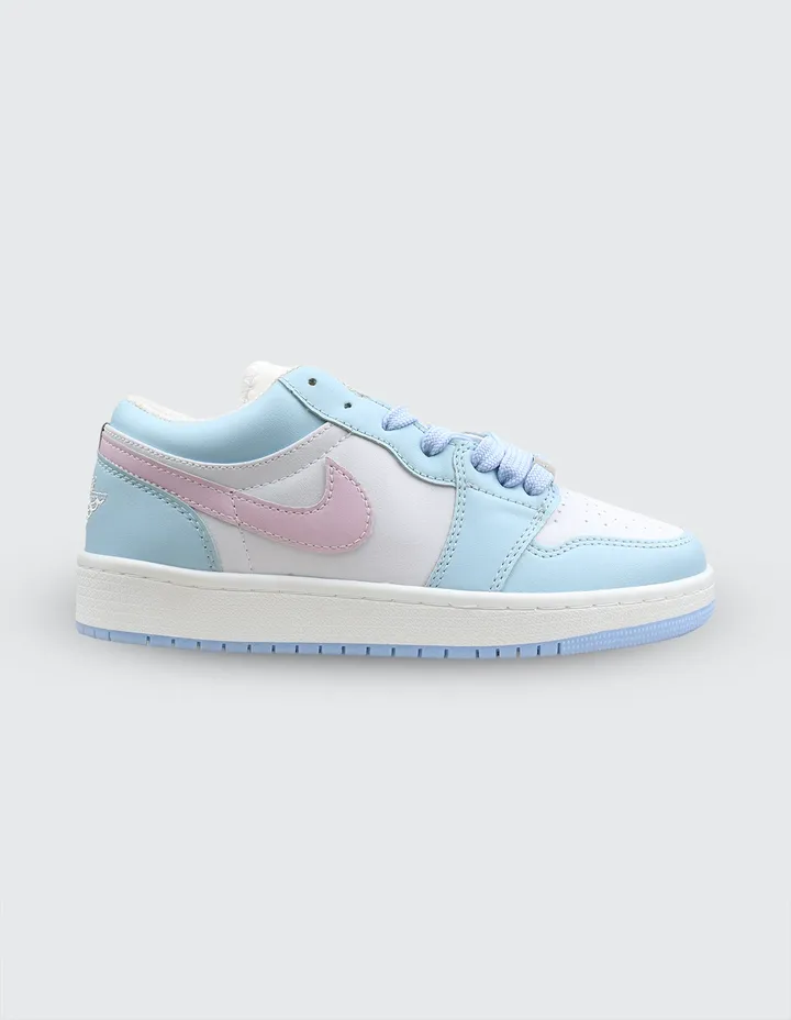 کفش روزانه زنانه نایکی Air Jordan 1 Low LX W