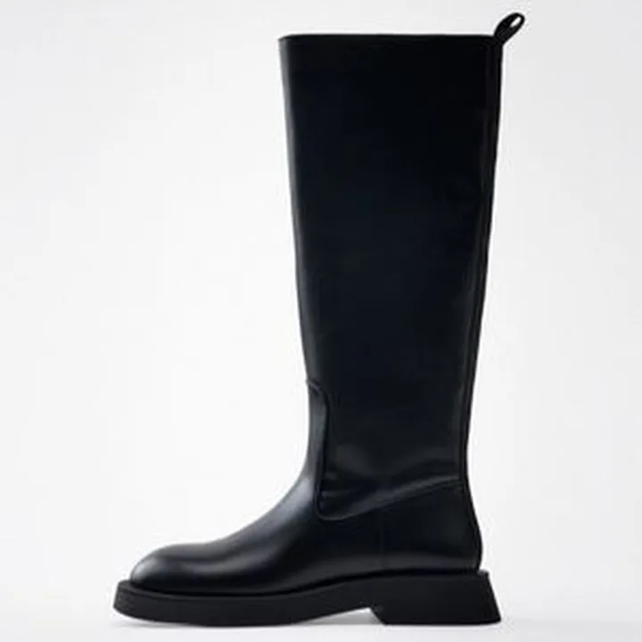 بوت زنانه زارا مدل FLAT KNEE-HIGH BOOTS