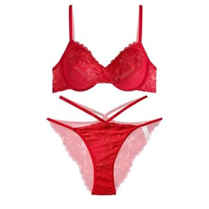 ست شورت و سوتین زنانه نوشه پوش کد 99901