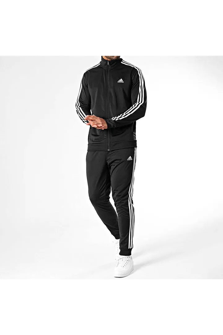 <span class="text-styled__StyledSpan-sc-d280c10c-1 dvOaRP">adidas< span>لباس ورزشی یونیسکس برش راحت مناسب برای استفاده روزانه و ورزش