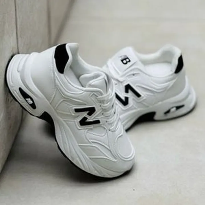 کتونی طرح نیوبالانس 530 new balance کد 092501