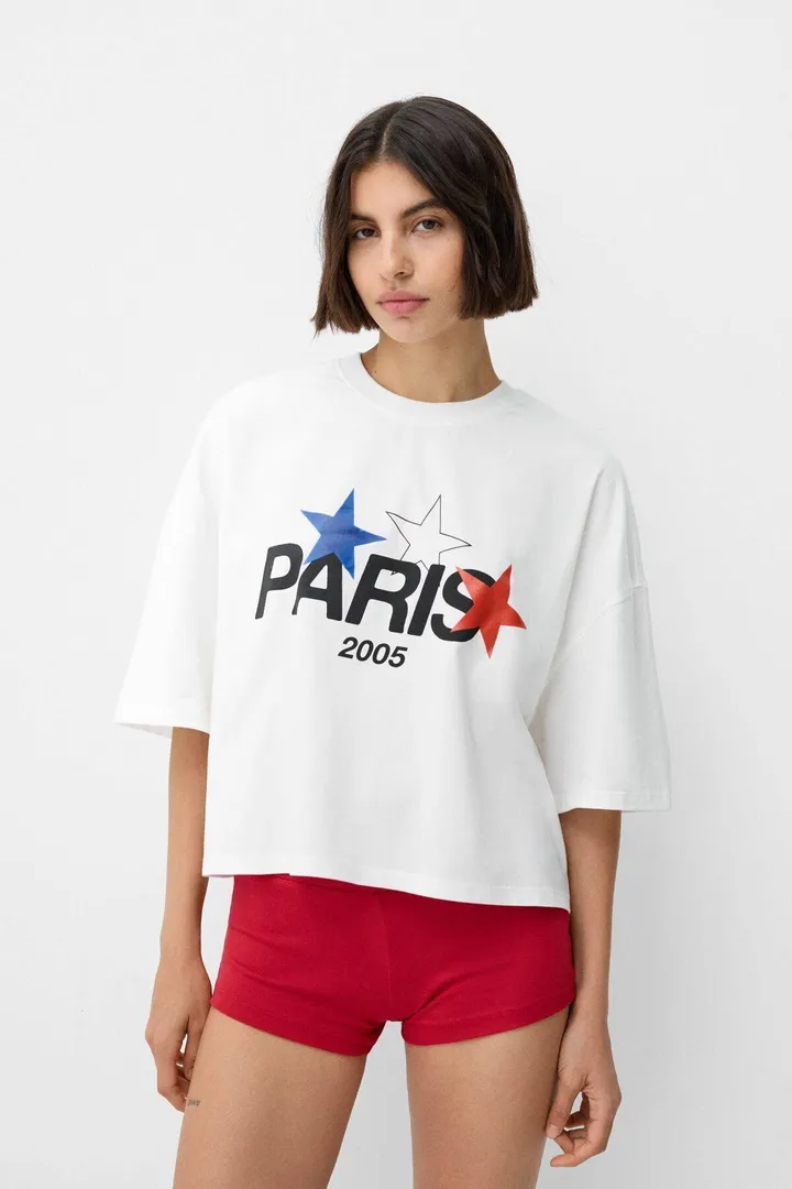 <span class="text-styled__StyledSpan-sc-d280c10c-1 dvOaRP">Bershka< span>تیشرت آستین کوتاه پاریس