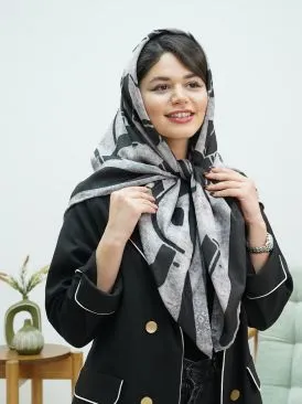 روسری طرحدار زنانه کد 15444