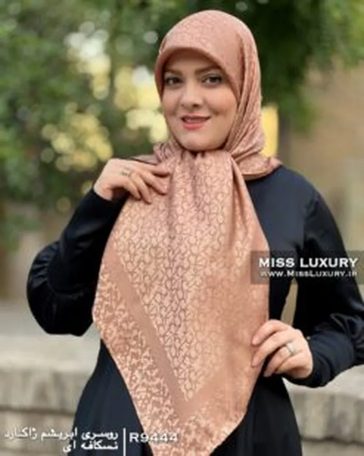 روسری ابریشم ژاکارد نسکافه ای R9444