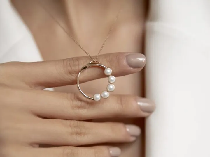 گردنبند پارلا