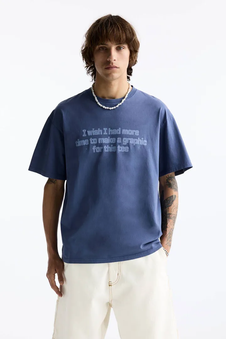 <span class="text-styled__StyledSpan-sc-d280c10c-1 dvOaRP">Pull & Bear< span>تیشرت شعار STWD با جلوه محو شده