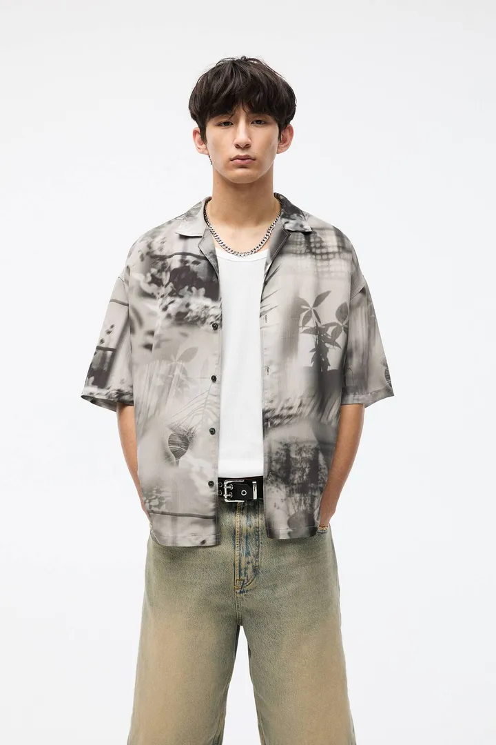 <span class="text-styled__StyledSpan-sc-d280c10c-1 dvOaRP">Pull & Bear< span>پیراهن طرح دار آستین کوتاه