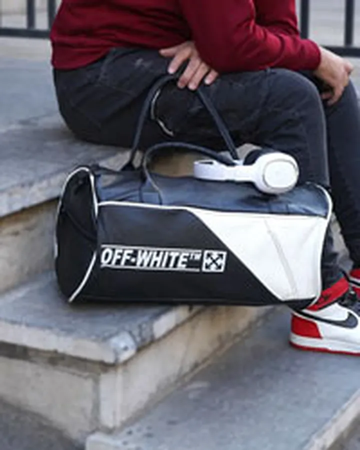 کیف ورزشی off-white  مدل F90