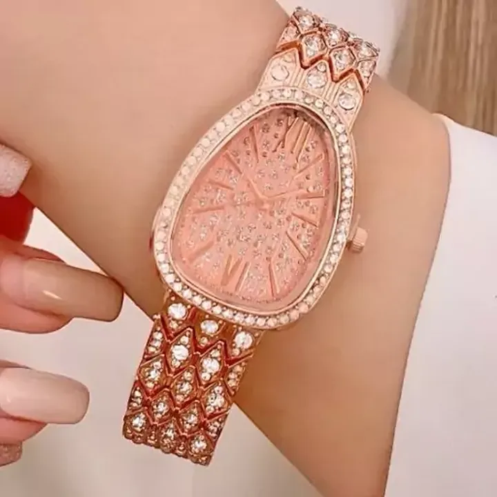 ساعت مچی زنانه دستبندی بولگاری Bvlgari بند نگین دار رزگلد کد 9072