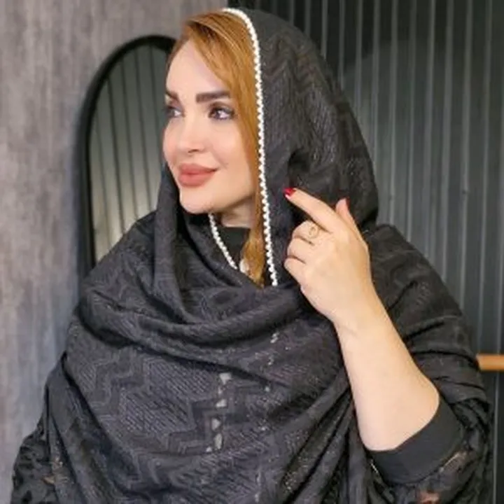 شال مجلسی مرواریدی ۳۵۷۰۰۴۶۰