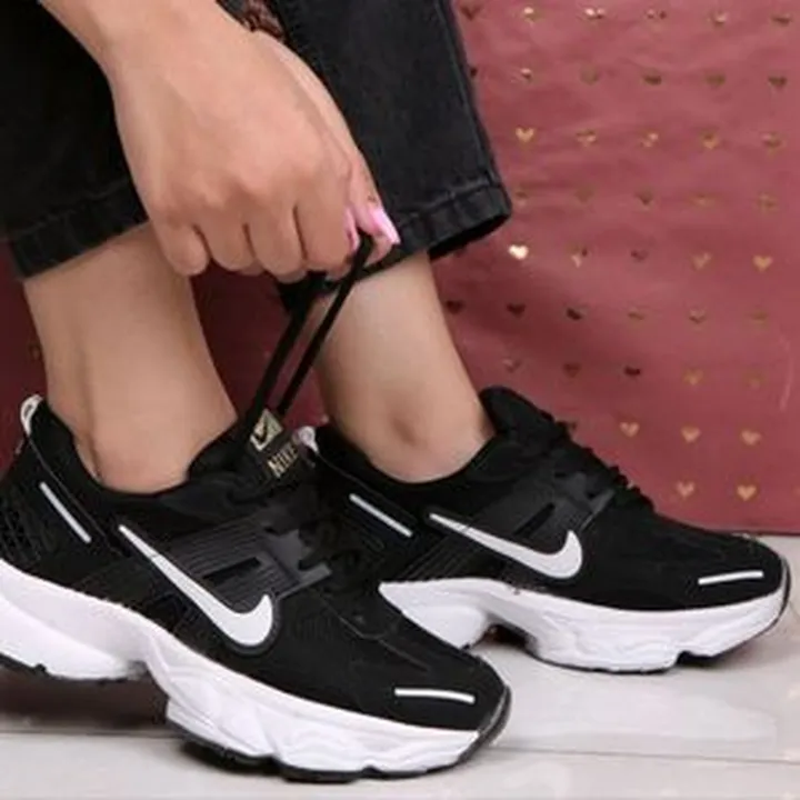 کتونی نایک پاندا