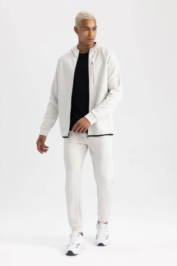 <span class="text-styled__StyledSpan-sc-d280c10c-1 dvOaRP">Defacto< span>DeFactoFit Slim Fit Jogger