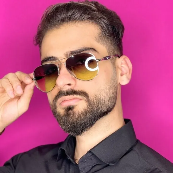 ارسال رایگان عینک ری بن ray ban سبز لجنی روشن قبل سفارش موجودی گرفته شود