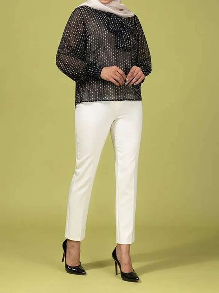 بلوز زنانه مجلسی حریر طرح دار یقه کرواتی روناک مشکی