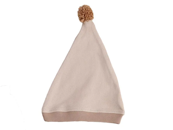 کلاه بابانوئلی نوزادی رنگ کرم نسکافه ای طرح خرس تدی دانالو Danaloo