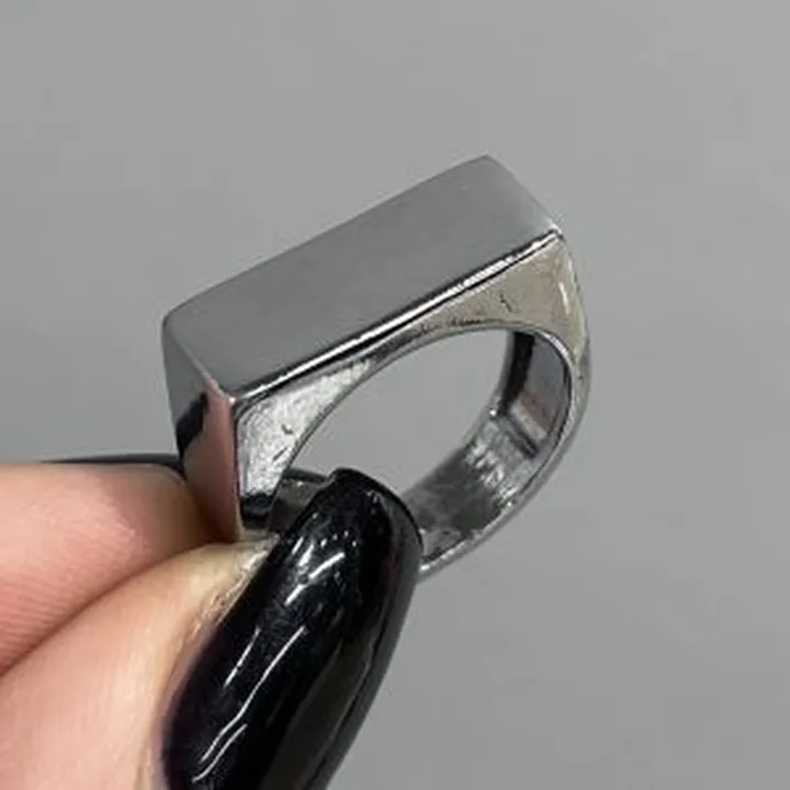 انگشتر مینیمال