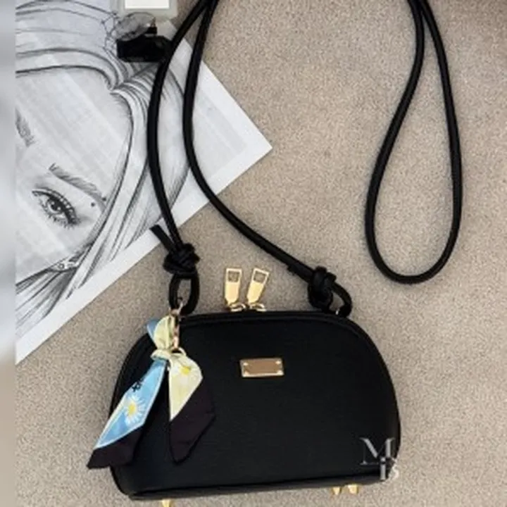 کیف پاسپورتی مدل گاتا