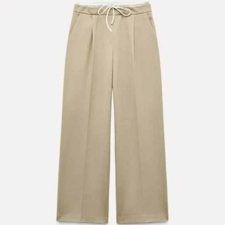 شلوار زنانه نیم بگ پیلی دار لایکی رجحانی ROJHANI2025