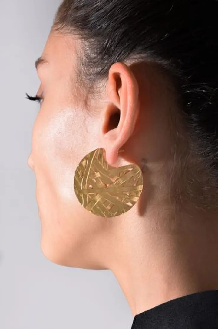 گوشواره فلزی