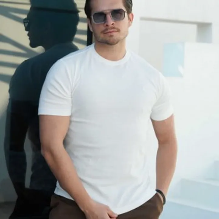 تیشرت مردانه پنبه هانی کامپ | تیشرت نخی بافت‌دار مشکی و سفید | خرید مستقیم از تولیدی پویاک