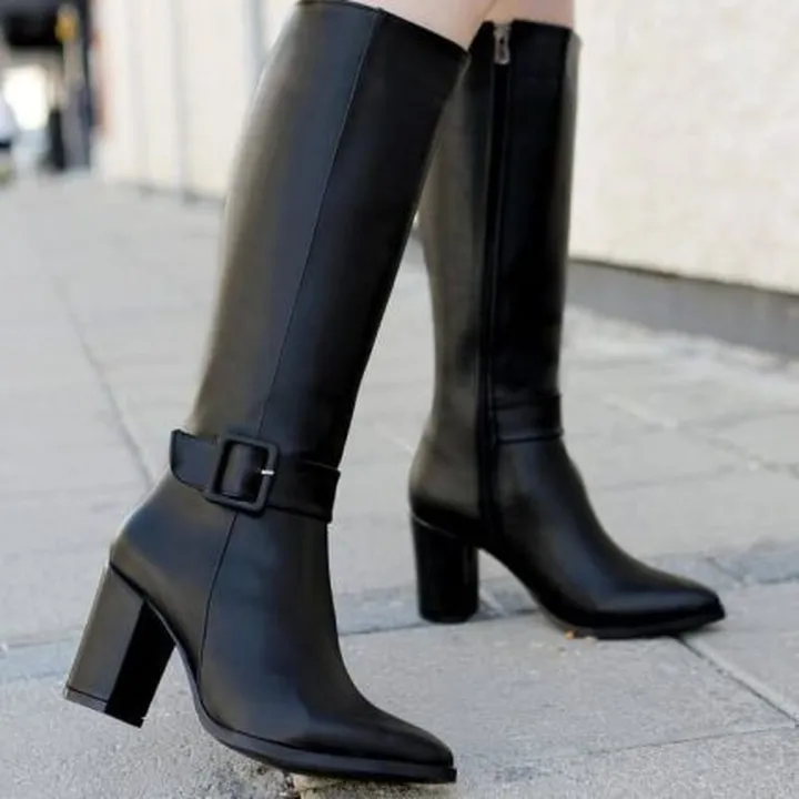 بوت بلند زنانه چرم مشکی با پاشنه ۷ سانت شیک و مجلسی