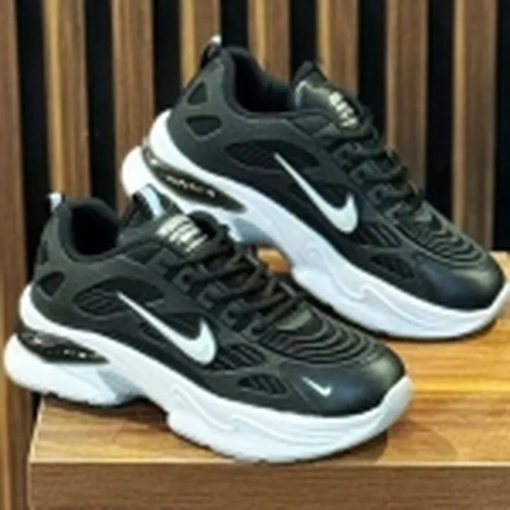 کفش کتانی زنانه مدل nike plac رنگ مشکی