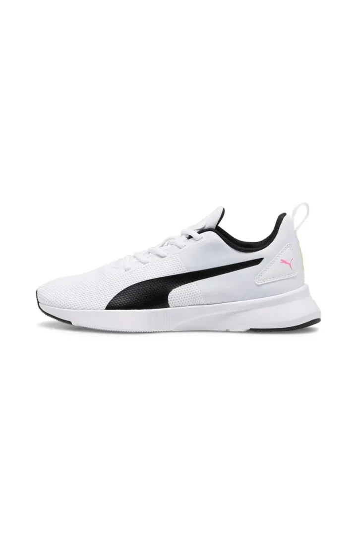 <span class="text-styled__StyledSpan-sc-d280c10c-1 dvOaRP">Puma< span>FLYER RUNNER