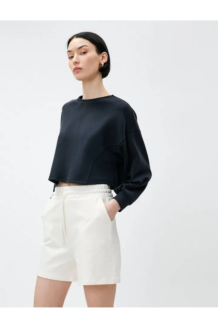 <span class="text-styled__StyledSpan-sc-d280c10c-1 dvOaRP">Koton< span>Sweatshirt Modal Blended