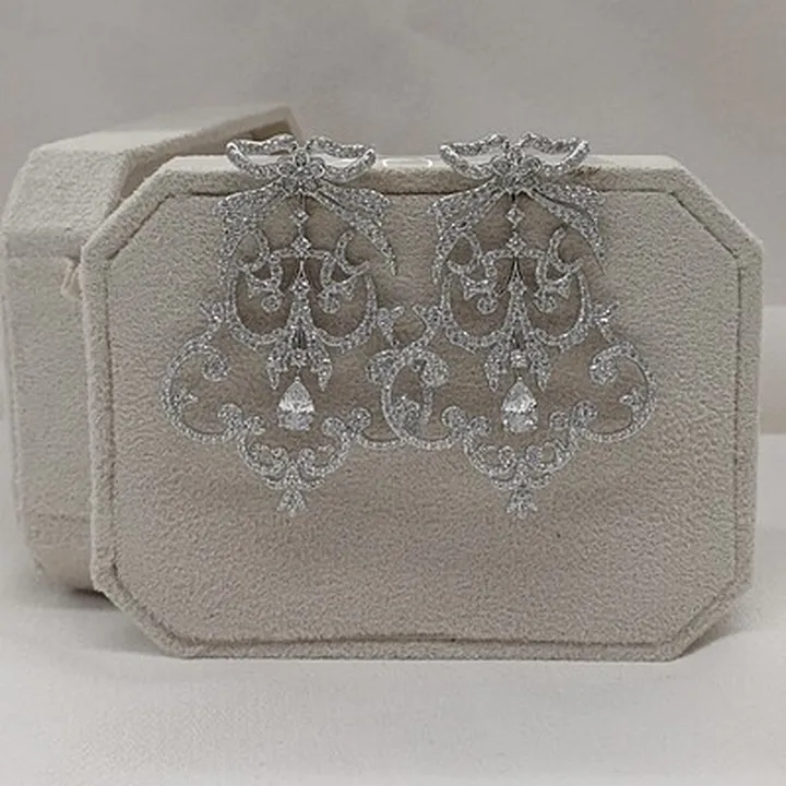 گوشواره جواهری