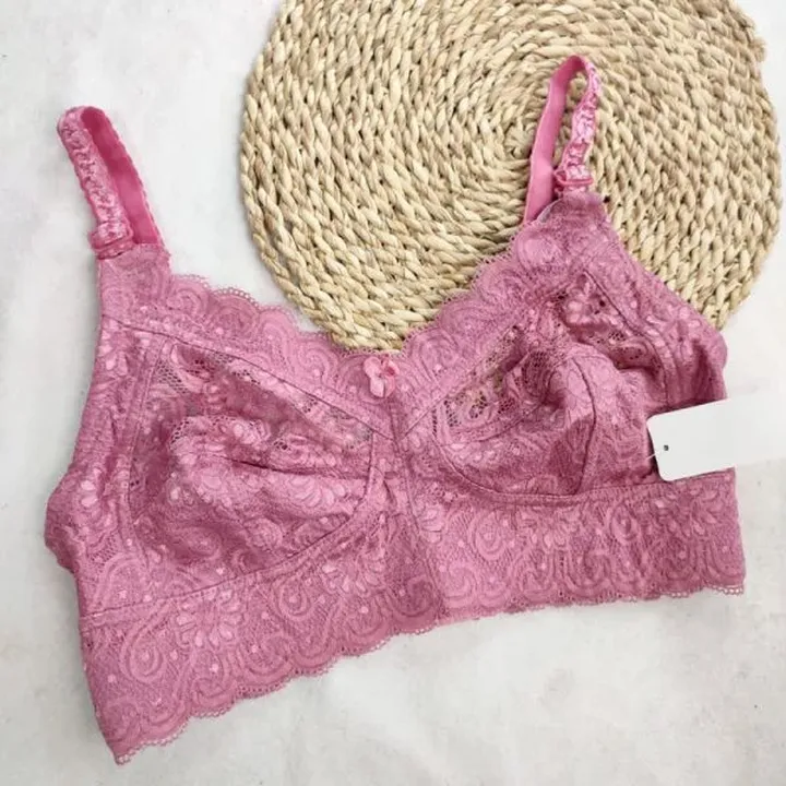 سوتین دانتل دالبری کش پهن