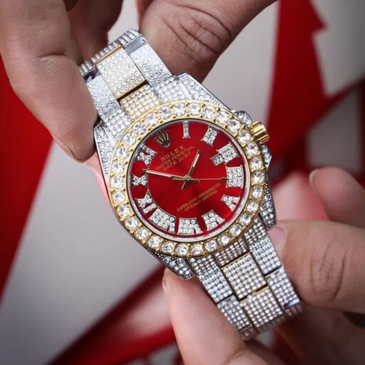 ساعت رولکس فول استون نگین کاری شده Red dial همراه جعبه و ارسال