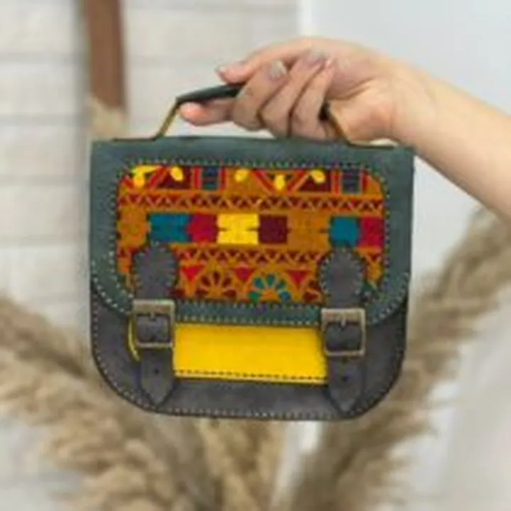 کیف جانان مربع دو سگک یشمی ذغالی