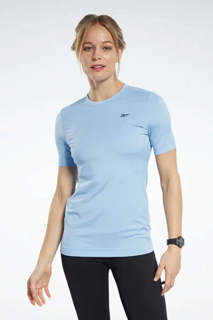 <span class="text-styled__StyledSpan-sc-d280c10c-1 dvOaRP">Reebok< span>تیشرت زنانه آستین کوتاه Wor Sw Tee Blue