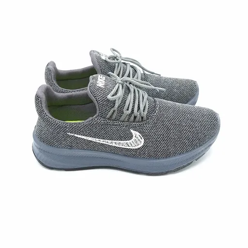 کتونی اسپرت نایک Nike زیره پیو و کاملا تزریق خیلی بادوام باکیفیت عالی رویه بافت درجه یک رنگ زغال سنگی  مشهد کفش33158