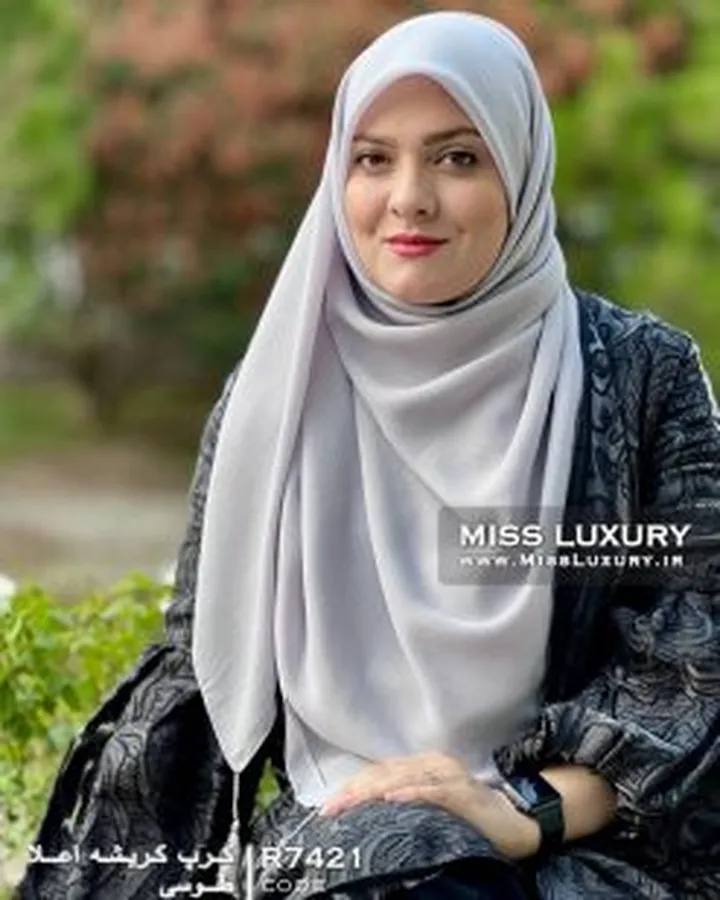 روسری مجلسی کرپ کریشه کره ای طوسی R7421