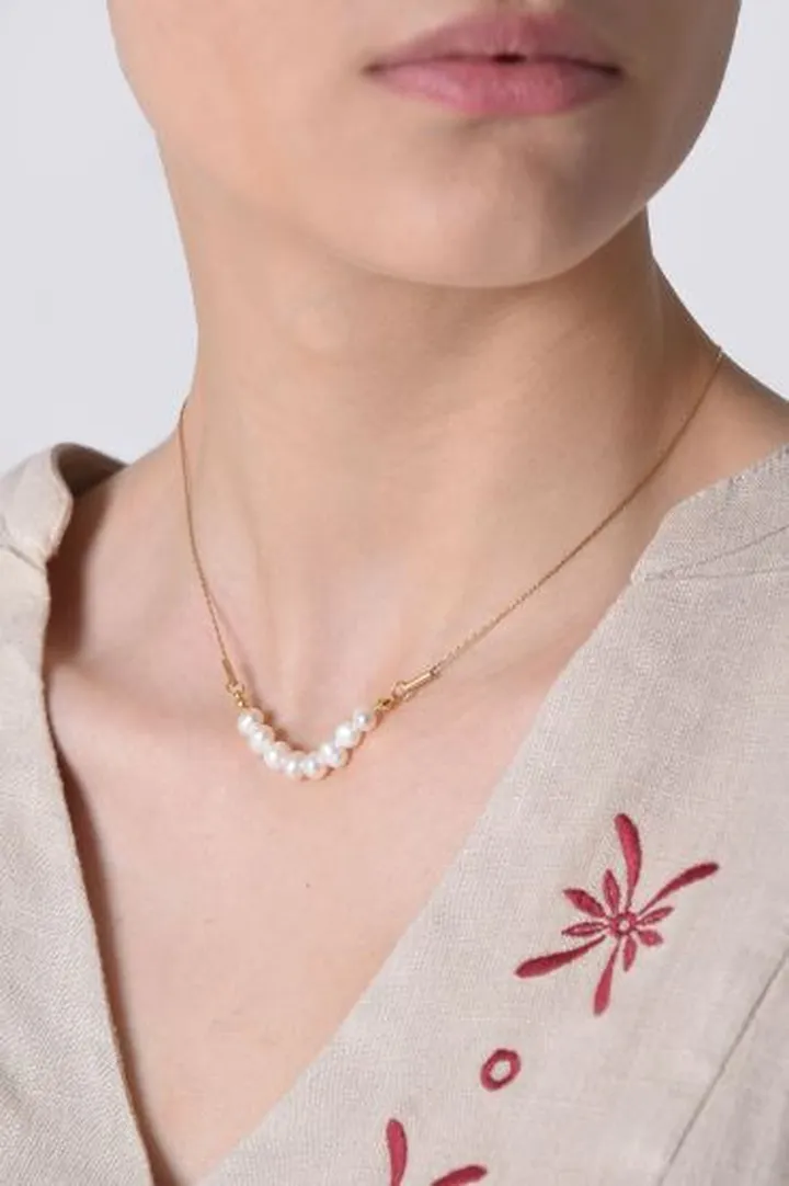 گردنبند فلزی