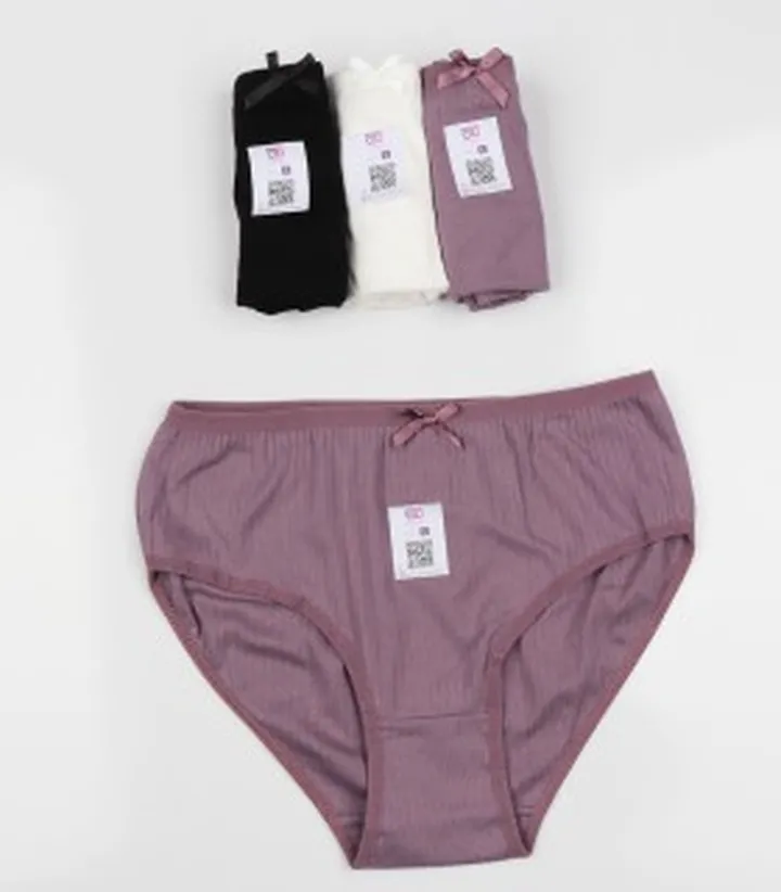 پک 3 عددی شورت نخی زنانه طرح کبریتی کد 120527