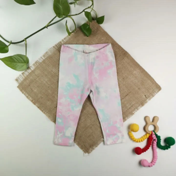 شلوار نوزادی دخترانه طرح آبرنگی صورتی رنگ – 18 ماه