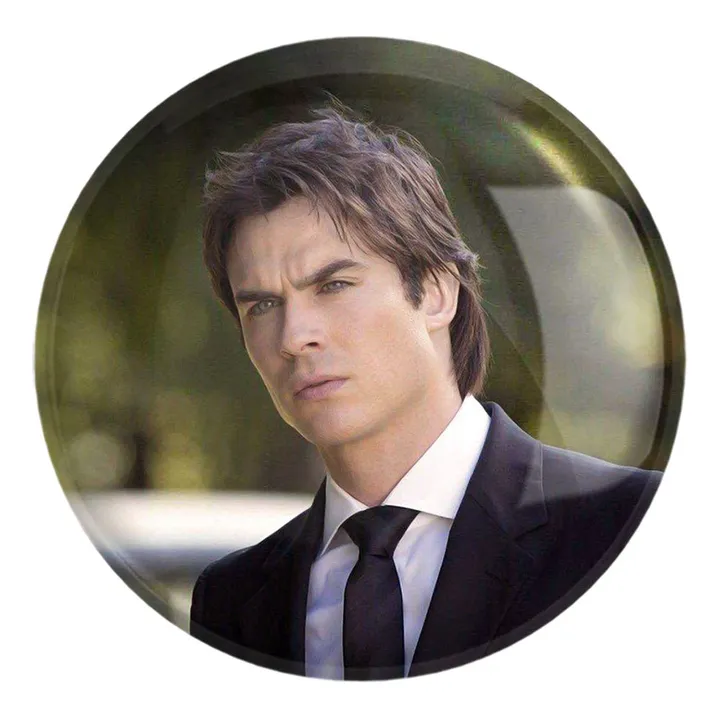 پیکسل خندالو طرح دیمون سالواتوره خاطرات یک خون آشام  The Vampire Diaries کد 23699 مدل بزرگ