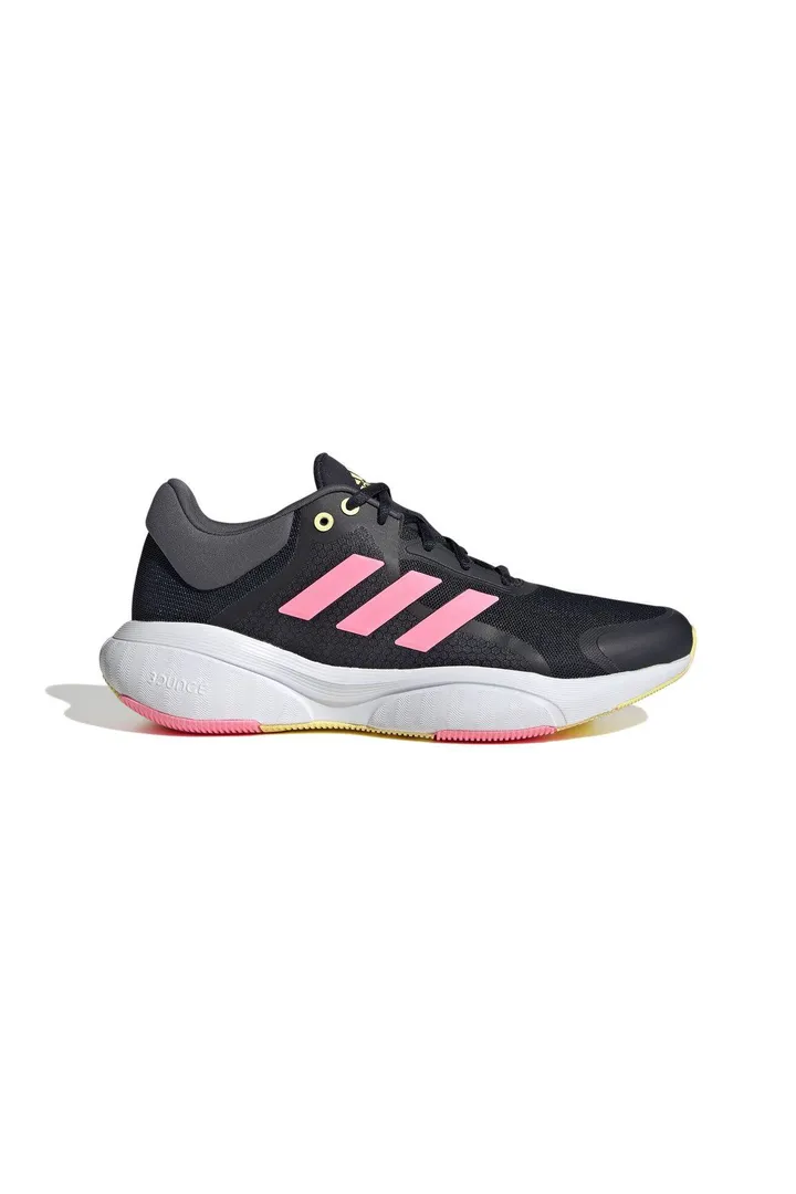 <span class="text-styled__StyledSpan-sc-d280c10c-1 dvOaRP">adidas< span>واکنش