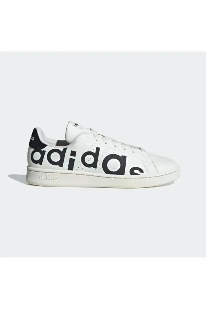 <span class="text-styled__StyledSpan-sc-d280c10c-1 dvOaRP">adidas< span>مزیت آدیداس