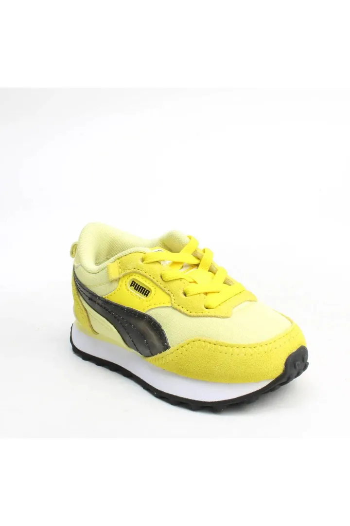 <span class="text-styled__StyledSpan-sc-d280c10c-1 dvOaRP">Puma< span>x POKÉMON Rider FV Pikachu Alternative Closure Sneakers Babies 387818 01