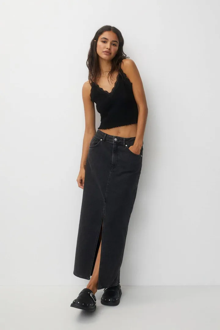 <span class="text-styled__StyledSpan-sc-d280c10c-1 dvOaRP">Pull & Bear< span>دامن جین بلند