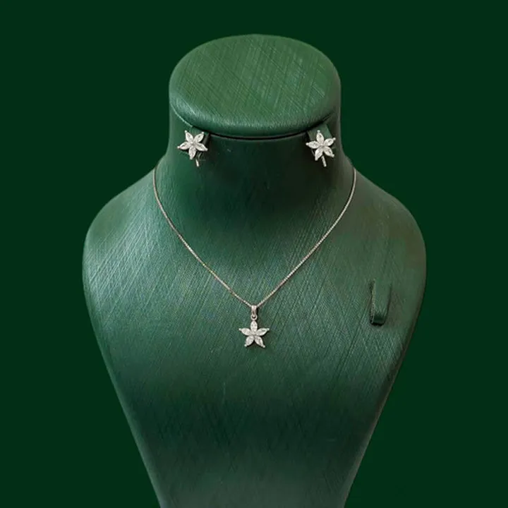 0311. نیم ست نقره مدل برفین (بدون زنجیر)