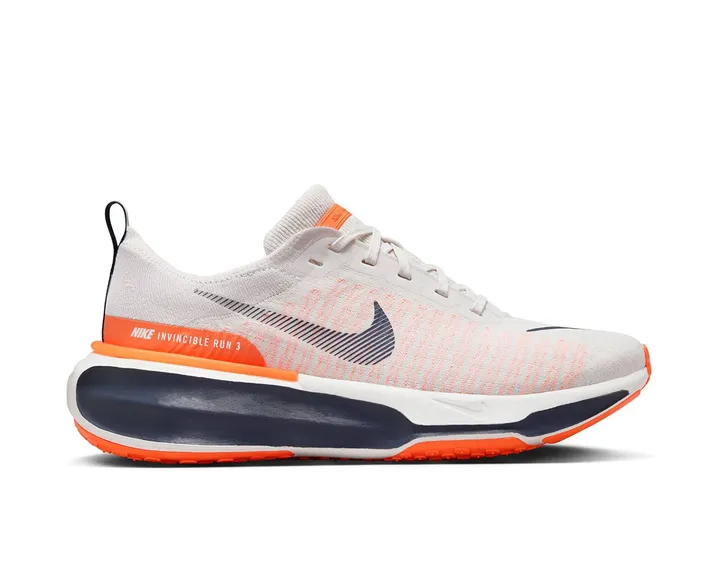 <span class="text-styled__StyledSpan-sc-d280c10c-1 dvOaRP">Nike< span>کفش دویدن Nike Invincible 3